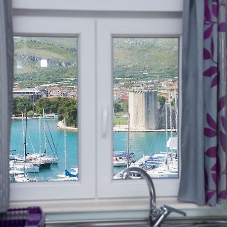 Apartments Maria Trogir Exteriör bild