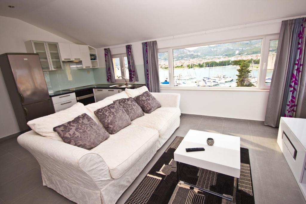 Apartments Maria Trogir Rum bild